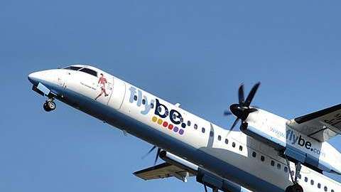 Un avión comercial turbohélice similar al de la foto fue el que se estrelló.