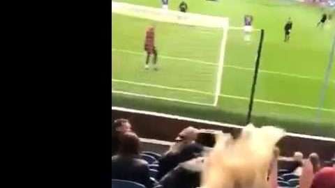 Tremenda experiencia en el estadio del Burnley FC.