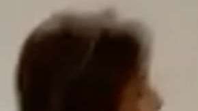 Carmen Villalobos y Roberto Manrique en "Sin senos sí hay paraíso"