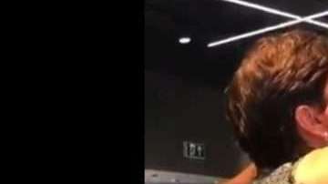 La tierna escena entre Jorginho y su madre ya le dio la vuelta al mundo.