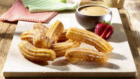 Churros with Dulce de Leche Sauce