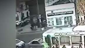 El incidente ocurrió en el cruce de la calle Nazca con las vías del tren Sarmiento.