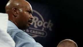 Eleider Alvarez noqueó a Sergey Kovalev en el séptimo round de su pelea por el cetro de los semipesados. (Foto: Elsa/Getty Images)