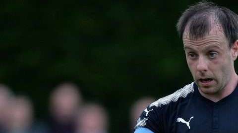 El escocés Paul McGowan jugó con el Dundee bajo libertad condicional. (Foto: Mark Runnacles/Getty Images)