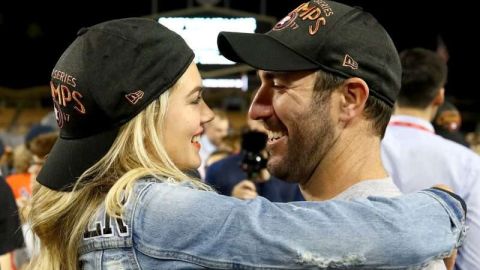 Justin Verlander celebra el título de la Serie Mundial de los Houston Astros con su ahora esposa Kate Upton.  (Foto: Ezra Shaw/Getty Images)