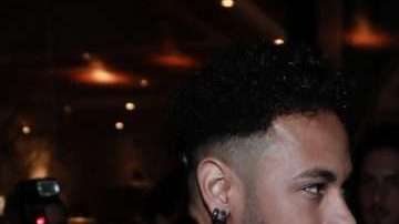 Neymar Jr. y su madre Nadine Goncalves. (Foto: Rodrigo Paiva/Getty Images for amfAR)