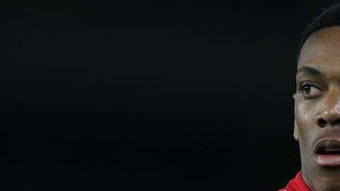 La permanencia de Anthony Martial en el Manchester United está en vilo