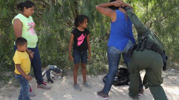 Niños centroamericanos también son separados de sus padres en México.
