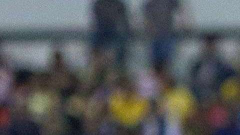 Águilas del América y Rayados del Monterrey se enfrentan en la cancha del estadio Azteca