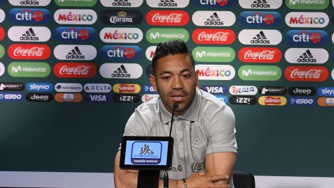 Marco Fabián sigue buscando equipo, pero el tiempo se agota