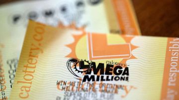 Two Multi-State Lotteries Each Offer Over $400 Jackpots