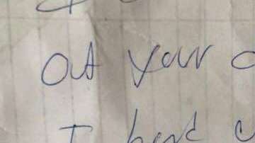 Nota que se encontró una pareja al regresar a su casa.