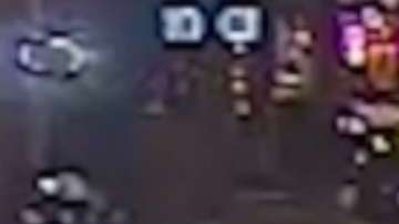 Cámaras captaron el momento del enfrentamiento.