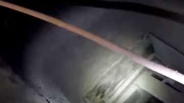 Las autoridades indicaron que el pasadizo era usado para pasar droga de un lado a otro.