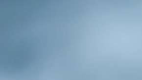 Las perlas no solo sirven para hacer collares; también adornan todo tipo de prendas.