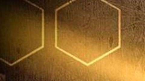 Montserrat Oliver es la presentadora de "Reto 4 Elementos"