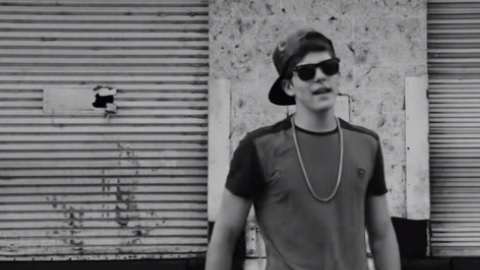 Shailock Goyri es un rapero y boxeador hijo del actor Sergio Goyri