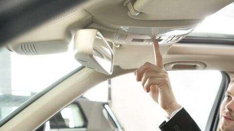 Ten cuidado antes de comprar un vehículo.