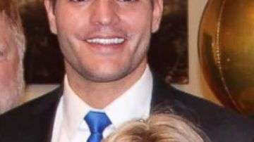 Los gemelos Josh y Jeremy Salyers propusieron matrimonio a las gemelas Brittany y Briana Deane en Twin Lakes State Park en Virginia