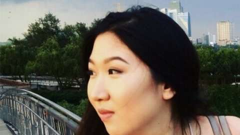 Seoyeon era una estudiante universitaria hasta que fue "engañada" a que se mudara a Fiyi.