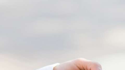 Pagar con el celular ya no es una excentricidad.