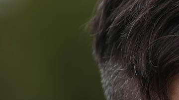 Él y sus seguidores se oponen a la amenaza contra la identidad europea que representan los inmigrantes