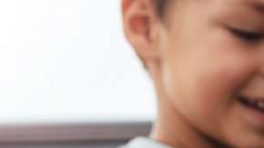 ¿Te gustaría saber lo que hace tu hijo en su celular todo el tiempo?