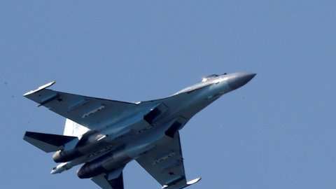 Las sanciones se relacionan con la compra de cazabombarderos rusos por China.