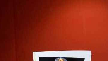 103550141_gettyimages-1038580264