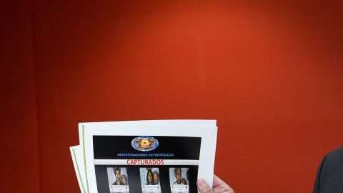 103550141_gettyimages-1038580264