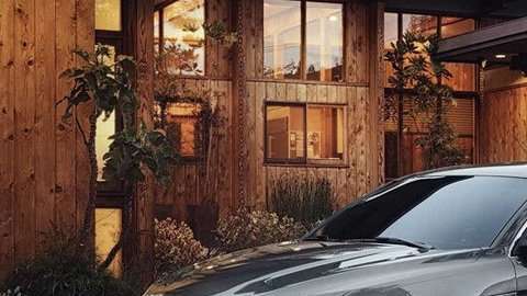 2018-Ford-Taurus-01