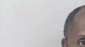 Laurence Mitchell se defendió diciendo que los chicos no incurrían en ningún delito.