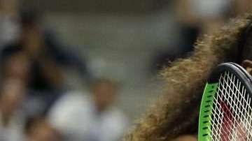 La estadounidense Serena Williams venció a Pliskova y se instaló en semis del US Open. (Foto: EFE/JUSTIN LANE)