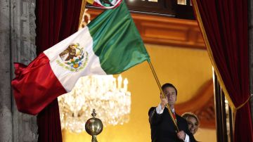 Peña Nieto lideró por última vez la ceremonia del Grito de Independencia en México.