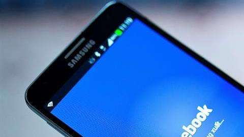 Tras conocerse la noticia del robo de datos, las acciones de Facebook caían un 2.51 % en la bolsa de Nueva York.