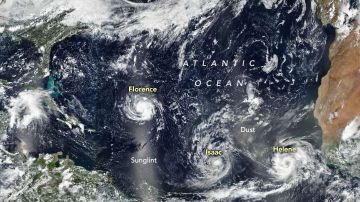 Los ciclones Florence, Isaac y Helene en el Atlántico Norte, el 9 de septiembre.