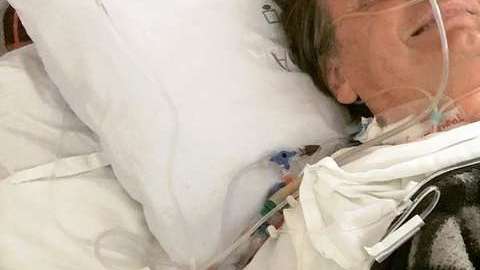 Jair Bolsonaro saludó a sus seguidores desde el hospital