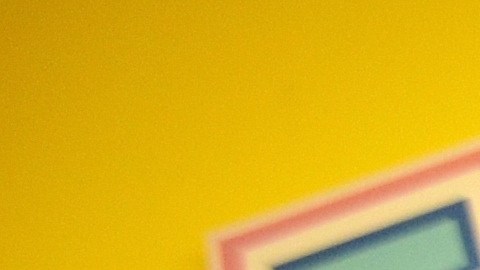 Eve Rodríguez Montoya y su producto Yogolandia Yogurt & Botana Bar en La Villita. (Belhú Sanabria / La Raza)