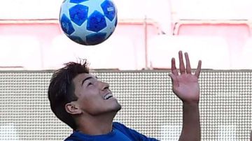 El PSV Eindhoven vio debutar inmejorablemente al mexicano Erick Gutiérrez. (Foto: LLUIS GENE / AFP / Getty Images)