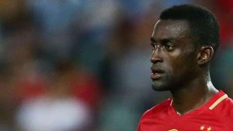Jackson Martinez con el uniforme del Guangzhou Evergrande chino.  (Foto: Matt King/Getty Images)