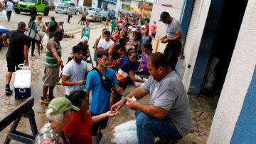 La reposición de los servicios básicos en Puerto Rico demorará.