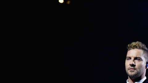 Christian Nodal entonará el Himno Nacional de México previo al combate entre "Canelo" y Golovkin.