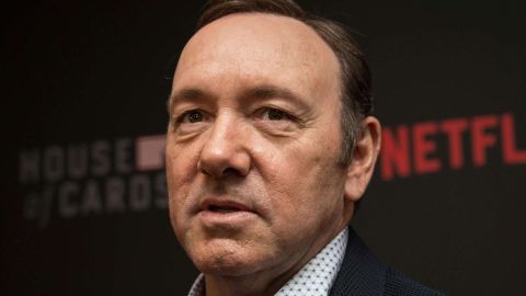 Kevin Spacey es acusado de acoso sexual.