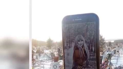 En este caso, la adicción al celular pasó a un nivel radical.