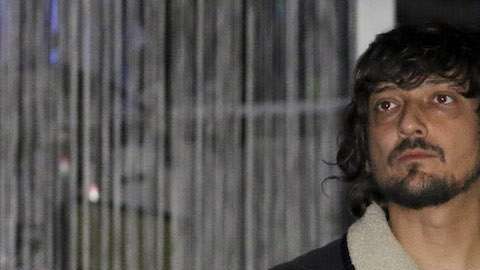 Larregui se disculpó por sus comentarios en Twitter.