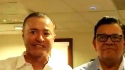 AMLO y Valenzuela se encontraron en Sinaloa y el tabasqueño aprovechó para saludar a Maradona.