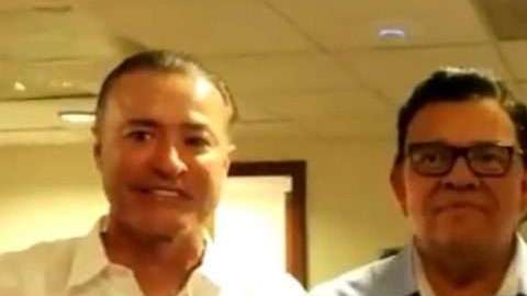 AMLO y Valenzuela se encontraron en Sinaloa y el tabasqueño aprovechó para saludar a Maradona.