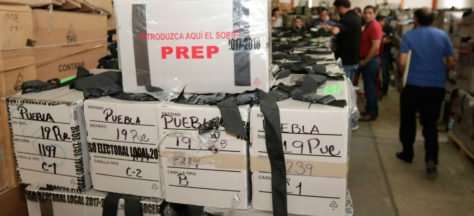 Recuento de votos en Puebla.