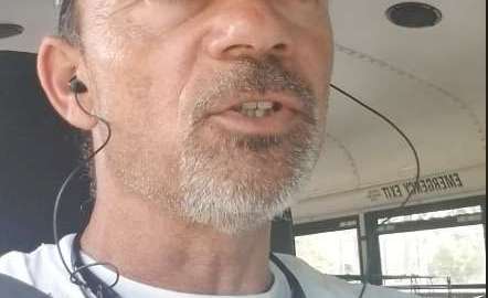 Tony Alsup, un hombre de Tennessee ayudando a los afectados por el huracán Florence.