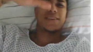 Carlos Salcedo se recupera satisfactoriamente de su operación